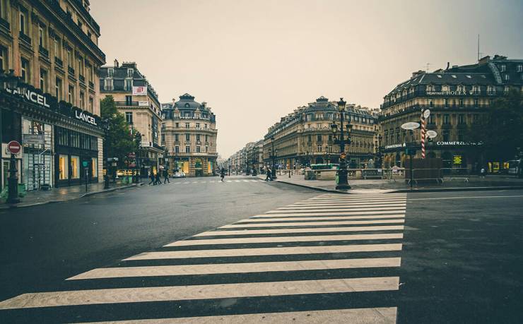 嶺背鎮倒閉工廠回收與探索，工廠招工啟示錄